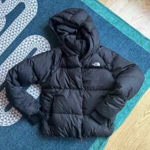 North Face Women’s Black Puffer Jacket Small